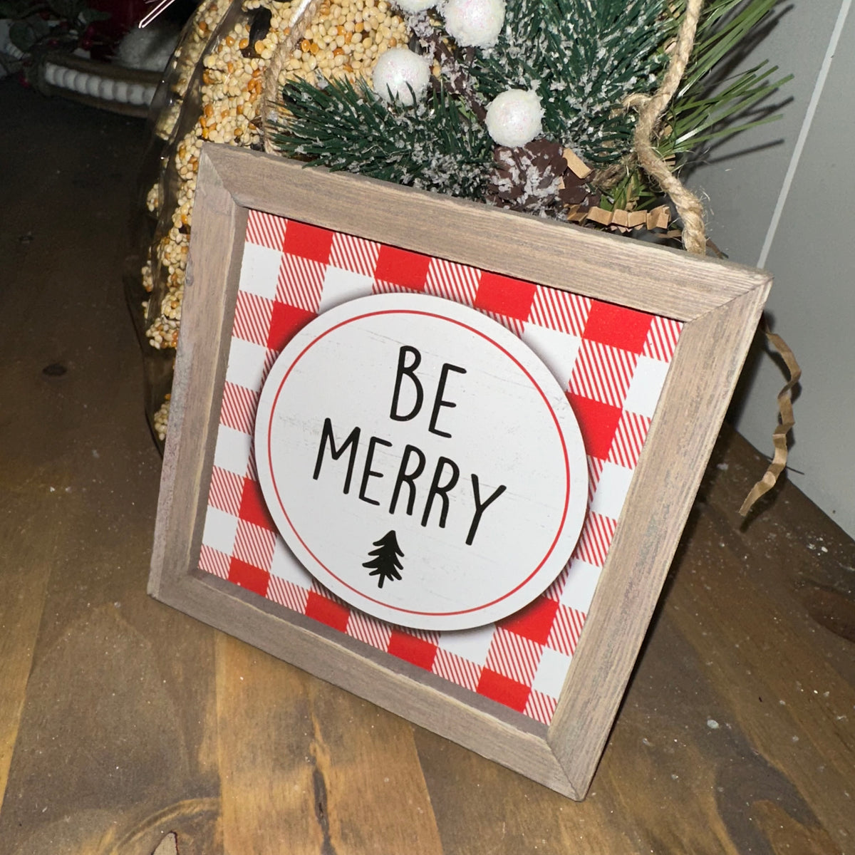 Birdseed Pinecones {Gift Box}