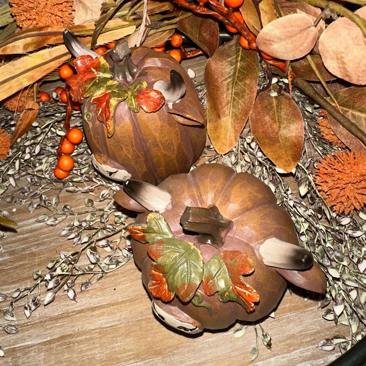 Harvest Pumpkin Highland Cow