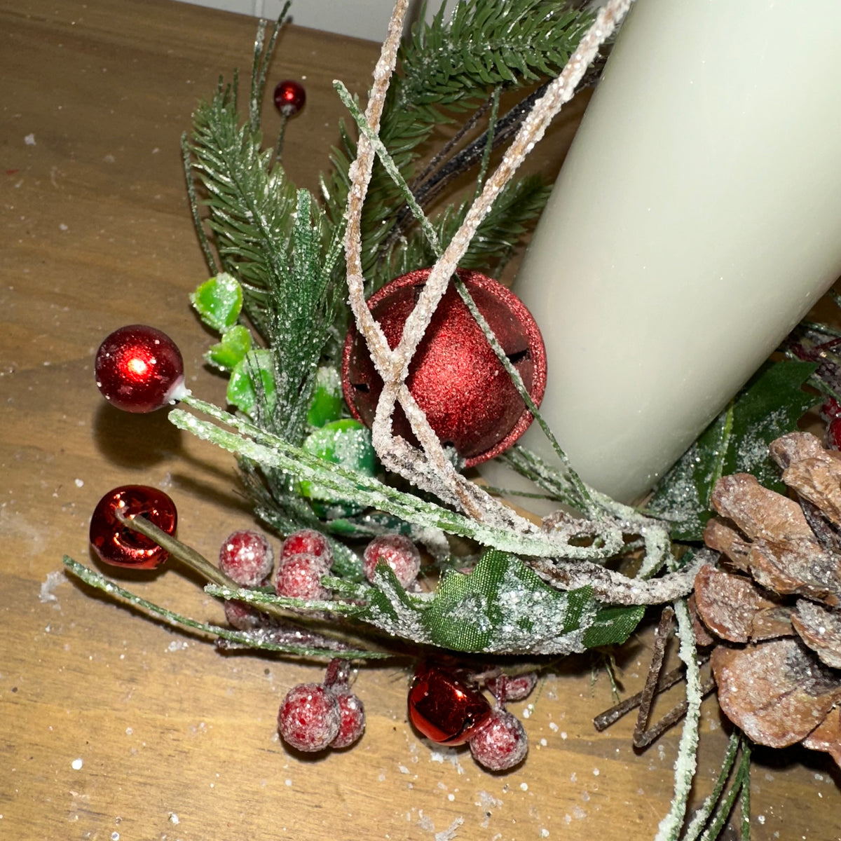 Pine, Bells &amp; Berry Ring | 8&quot;