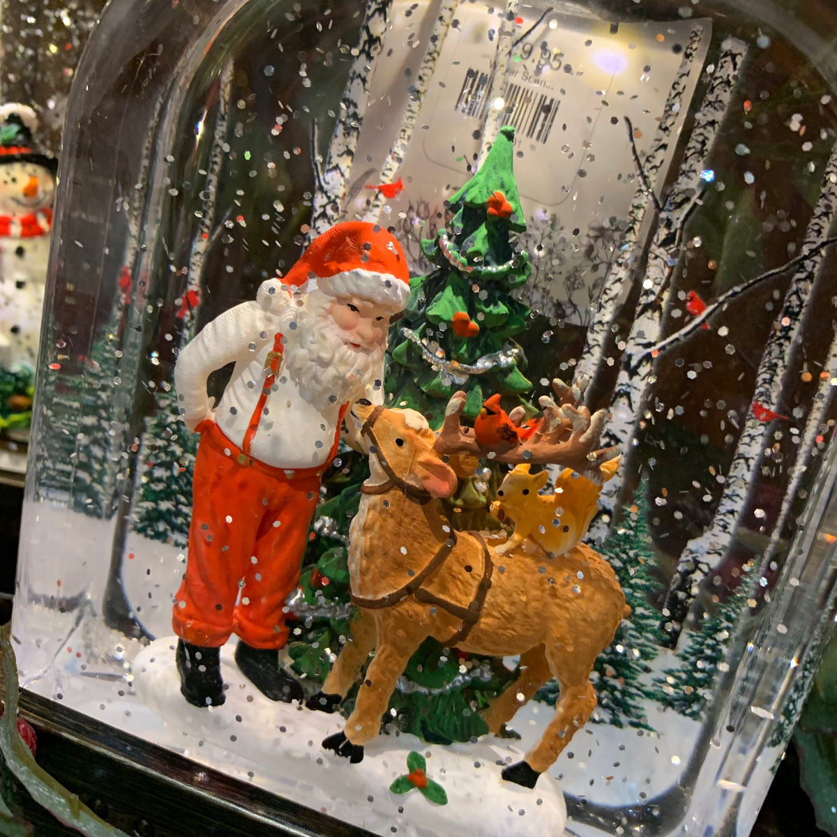 Winter Scene Spinning Water Globe | Battery Operated