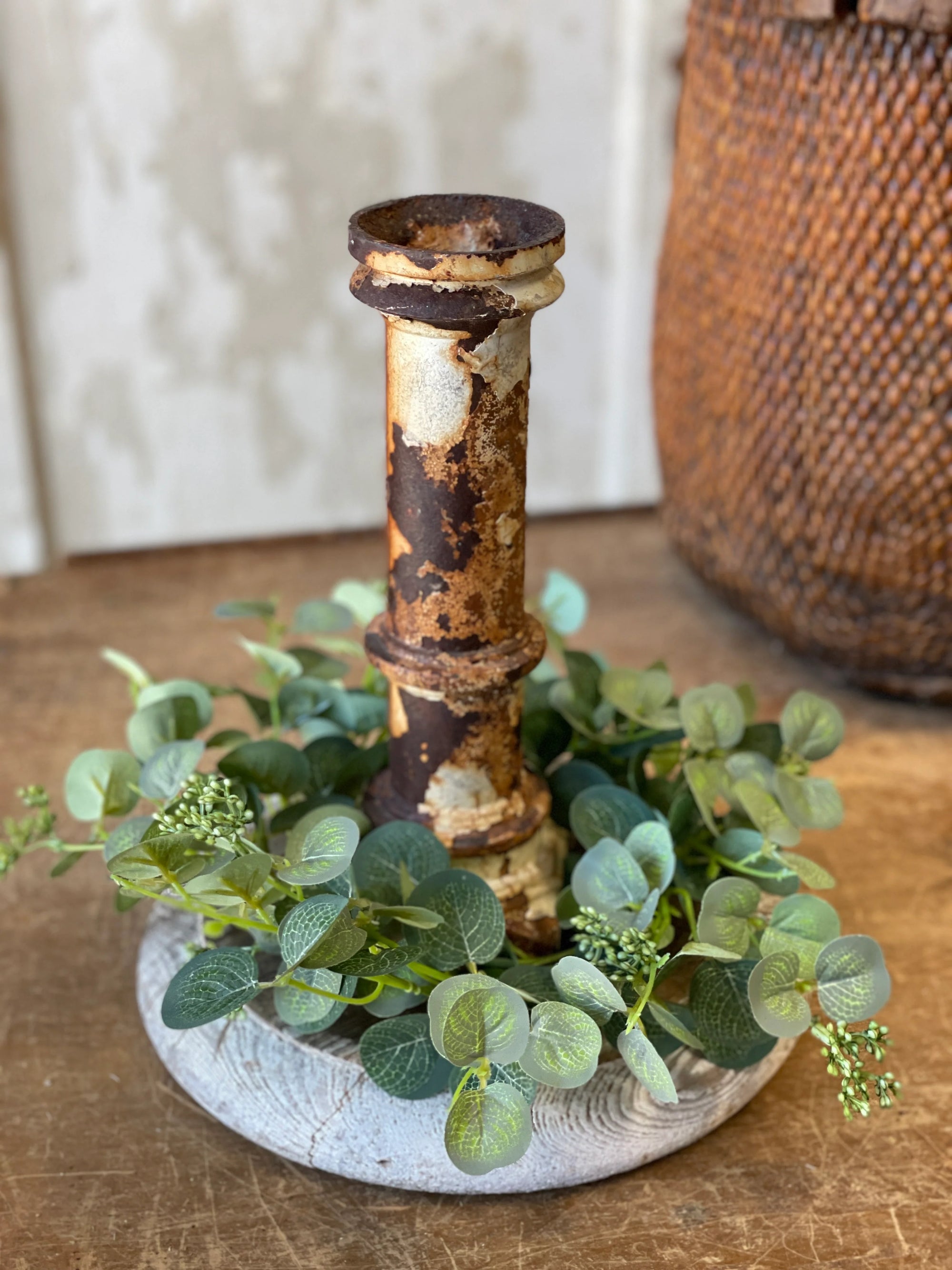 Sweet Seed Eucalyptus Candle Ring | 12"