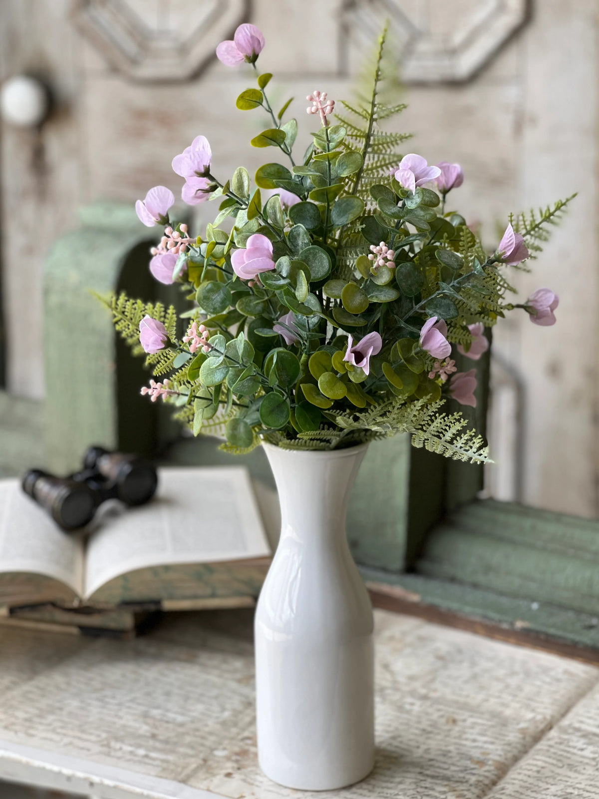 Sweet Pea &amp; Eucalyptus Bush | Soft Pink | 20&quot;