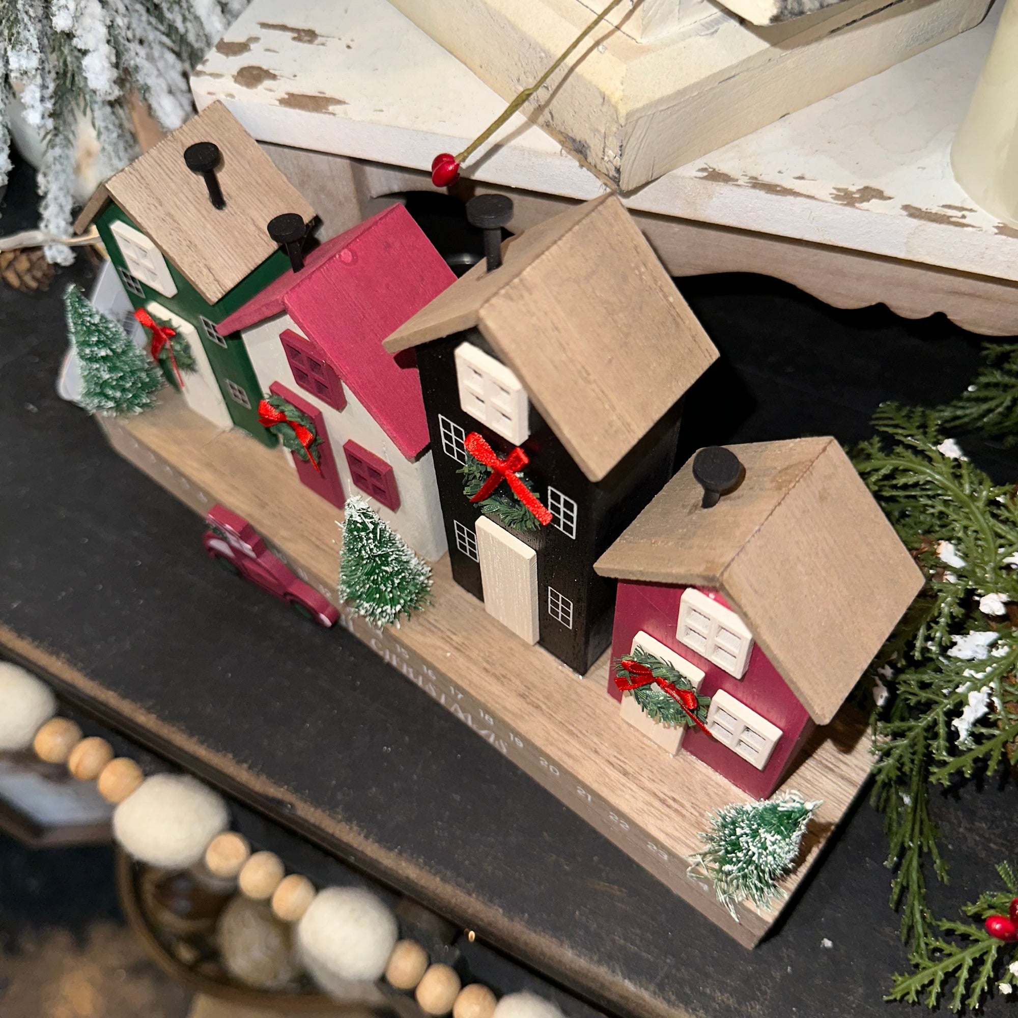 Holiday Lane Christmas Countdown | Lighted