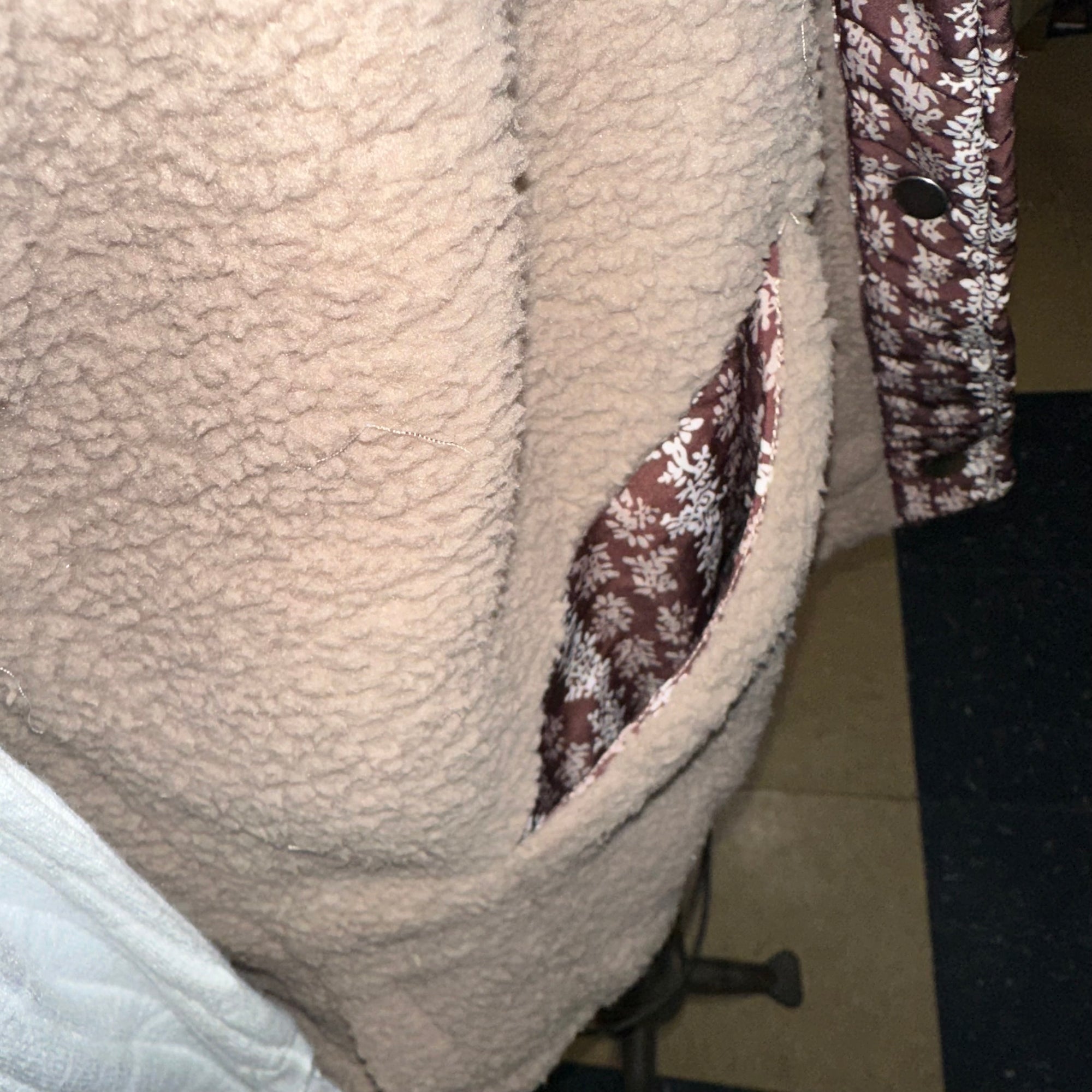 Soft Florals Fleece Vest | Mocha