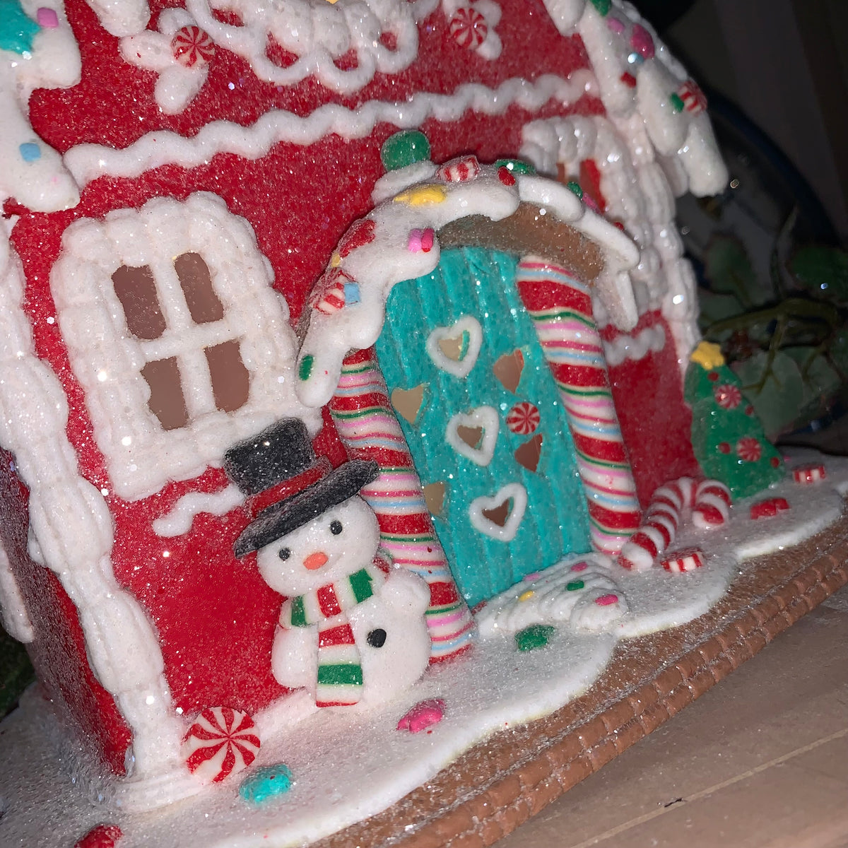 Gingerbread House | Lighted | 8.5&quot;