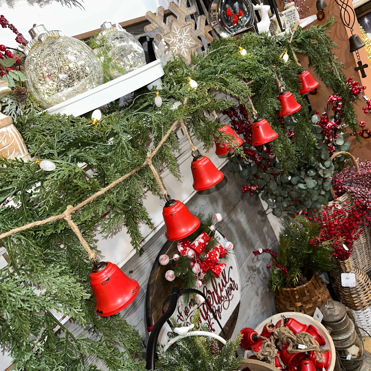 Bell Garland | Red | 4.5&#39;