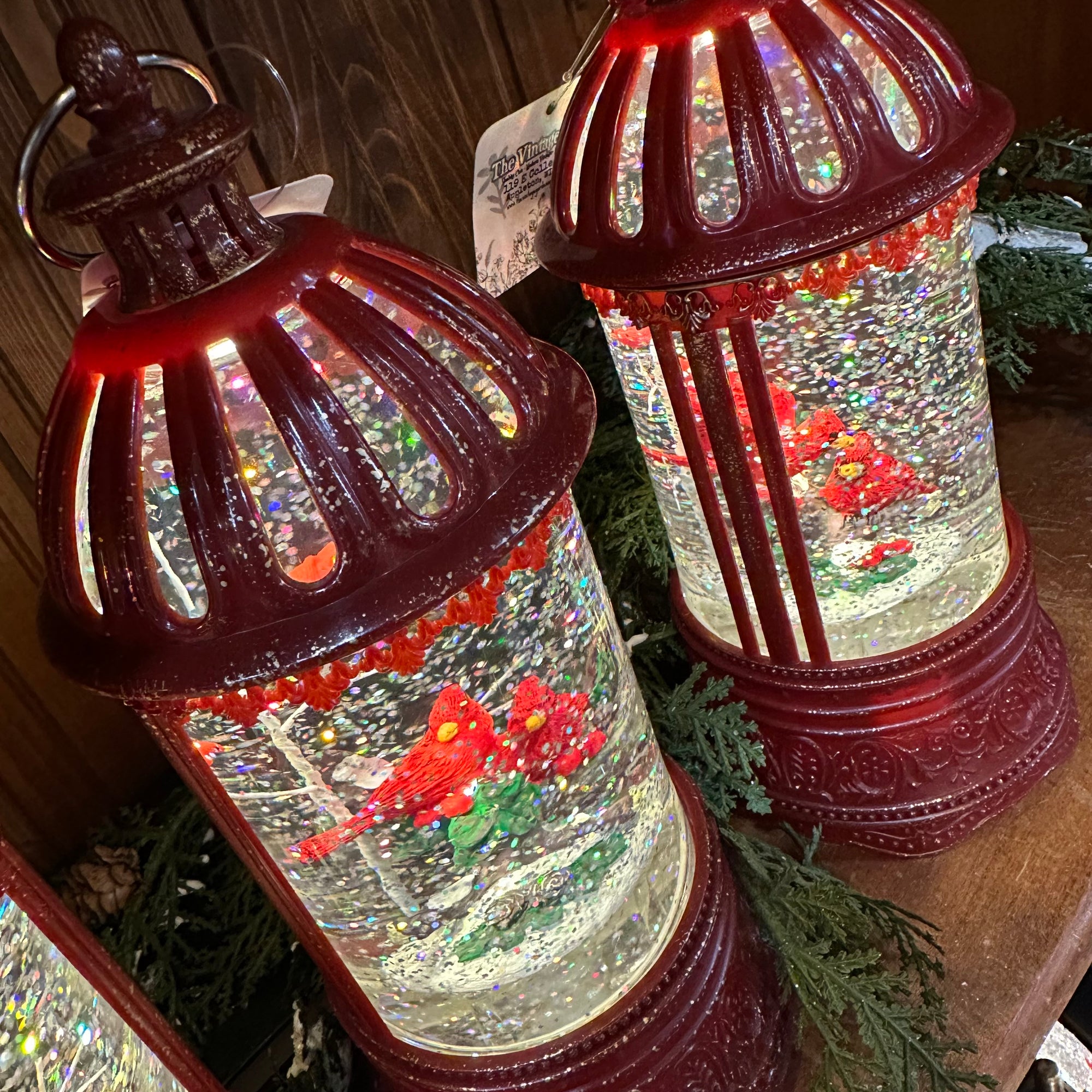 Cardinal Spinning Snow Globe | Battery Operated