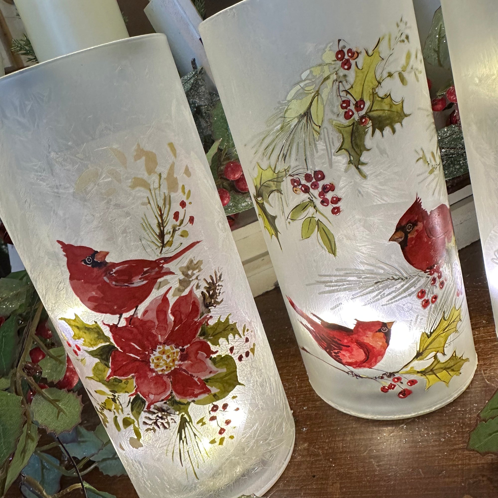 Frosted Cardinal Luminary | Battery Operated