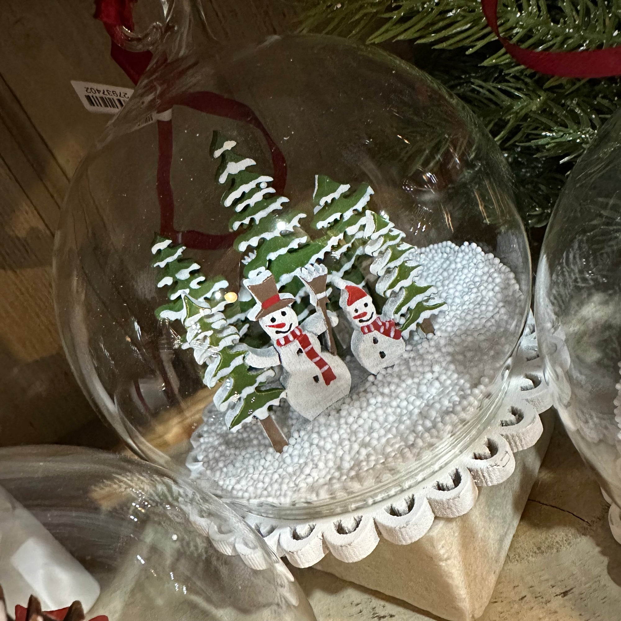Snowglobe | Ornament | 4"