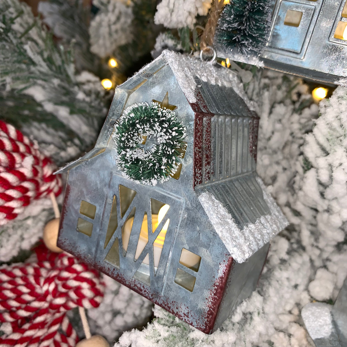 Lighted Metal Winter House | Ornament