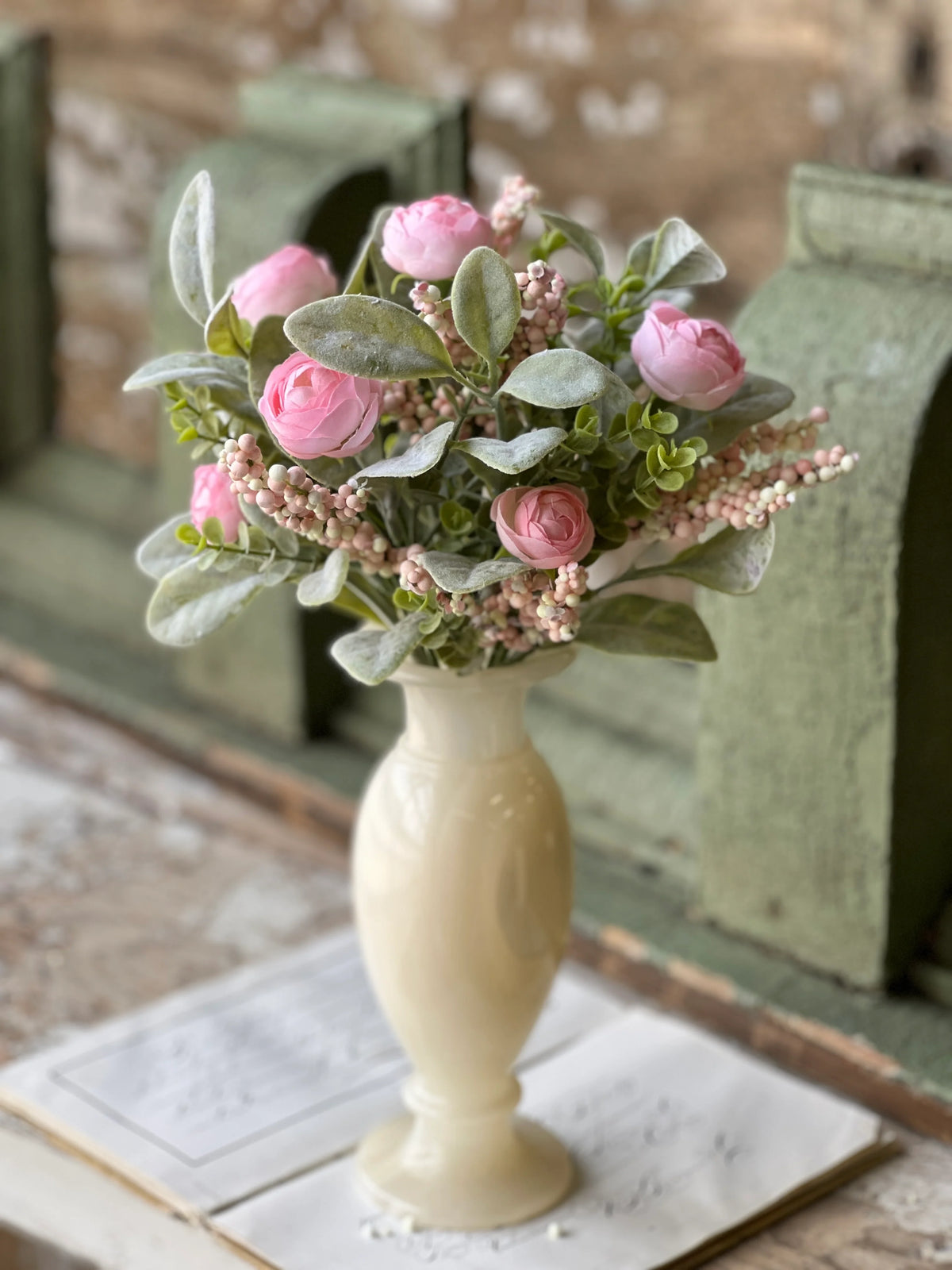 Soft Blooms &amp; Berries Bouquet | Pink | 11&quot;