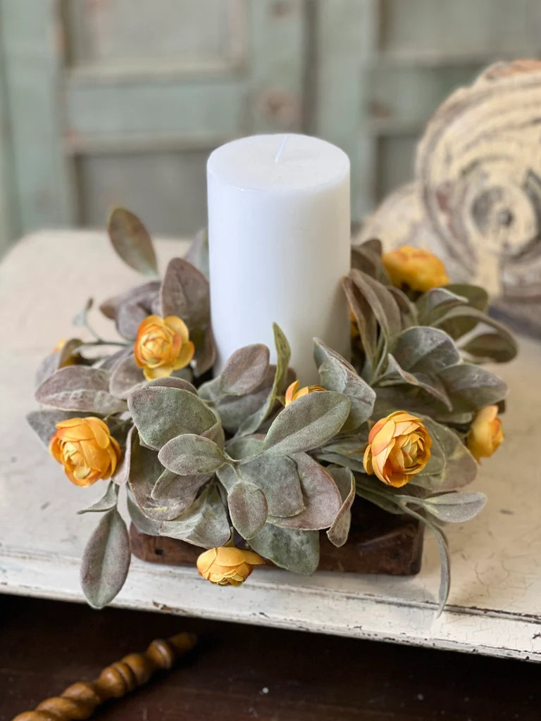 Amberly Blooms Candle Ring | 9"