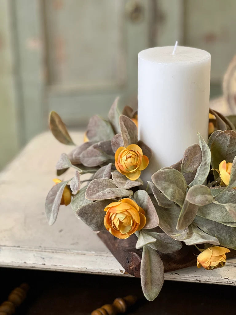 Amberly Blooms Candle Ring | 9"