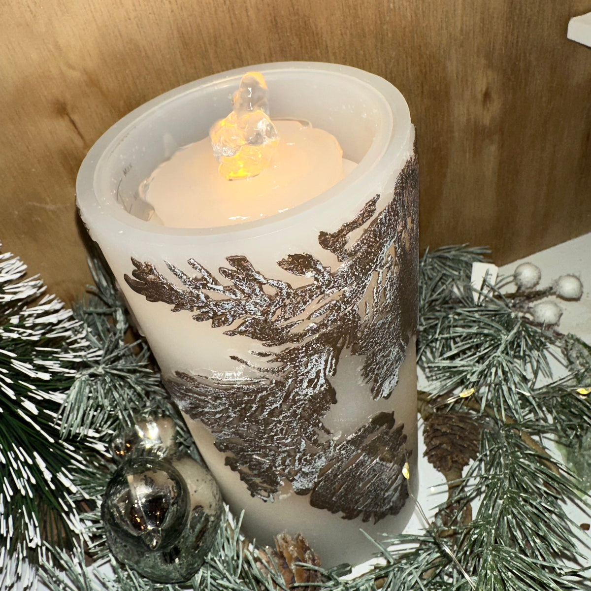 Pinecone | Candle Fountain