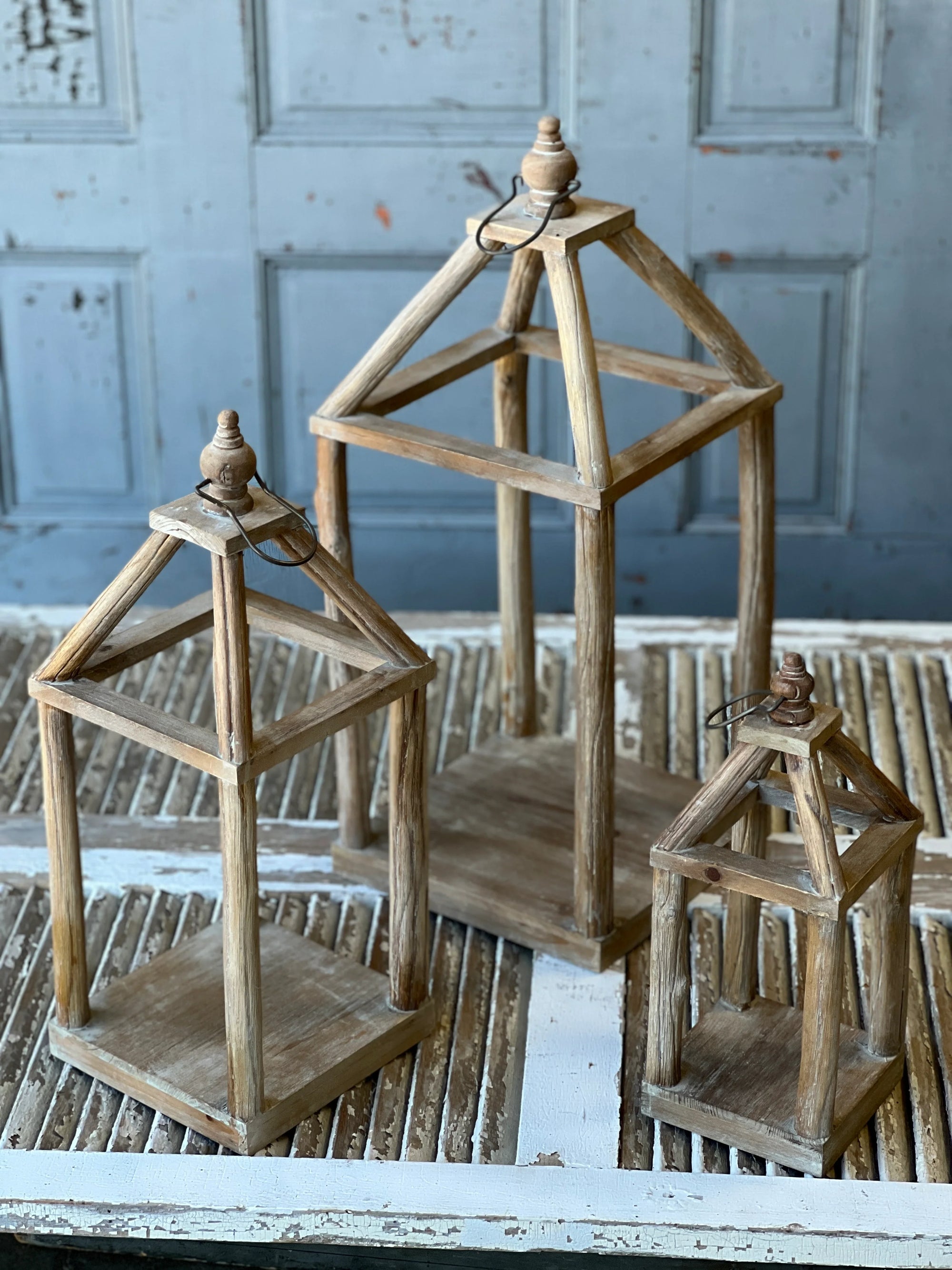Farmhouse Lantern | Three Sizes