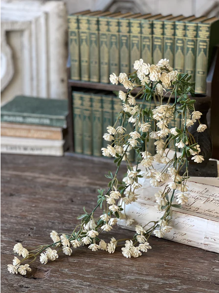 Alabaster Buds Hanging | 29"