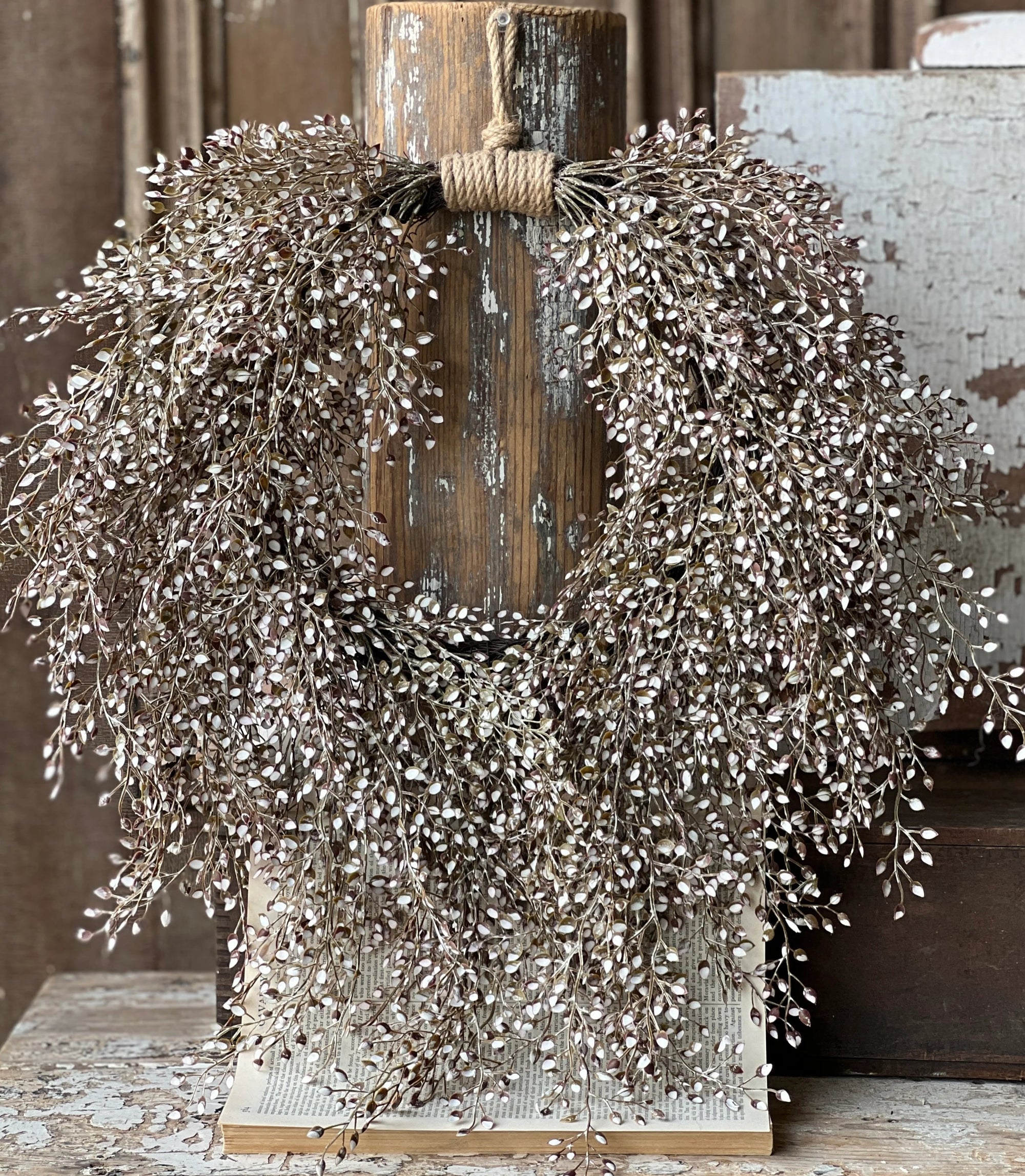 Little Luna Hanging Wreath | 20"