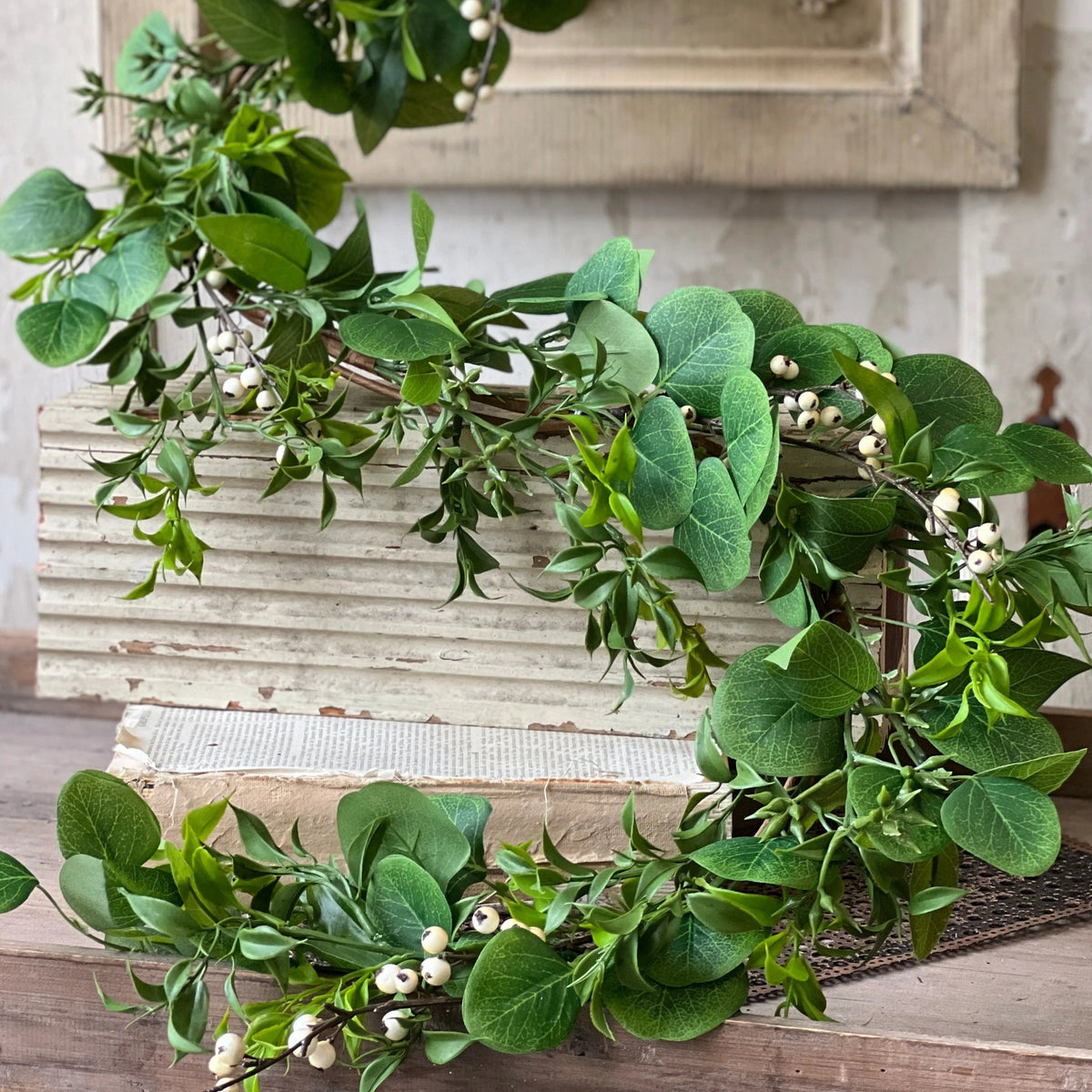 Refreshing Eucalyptus &amp; Berry Garland | 6&#39;