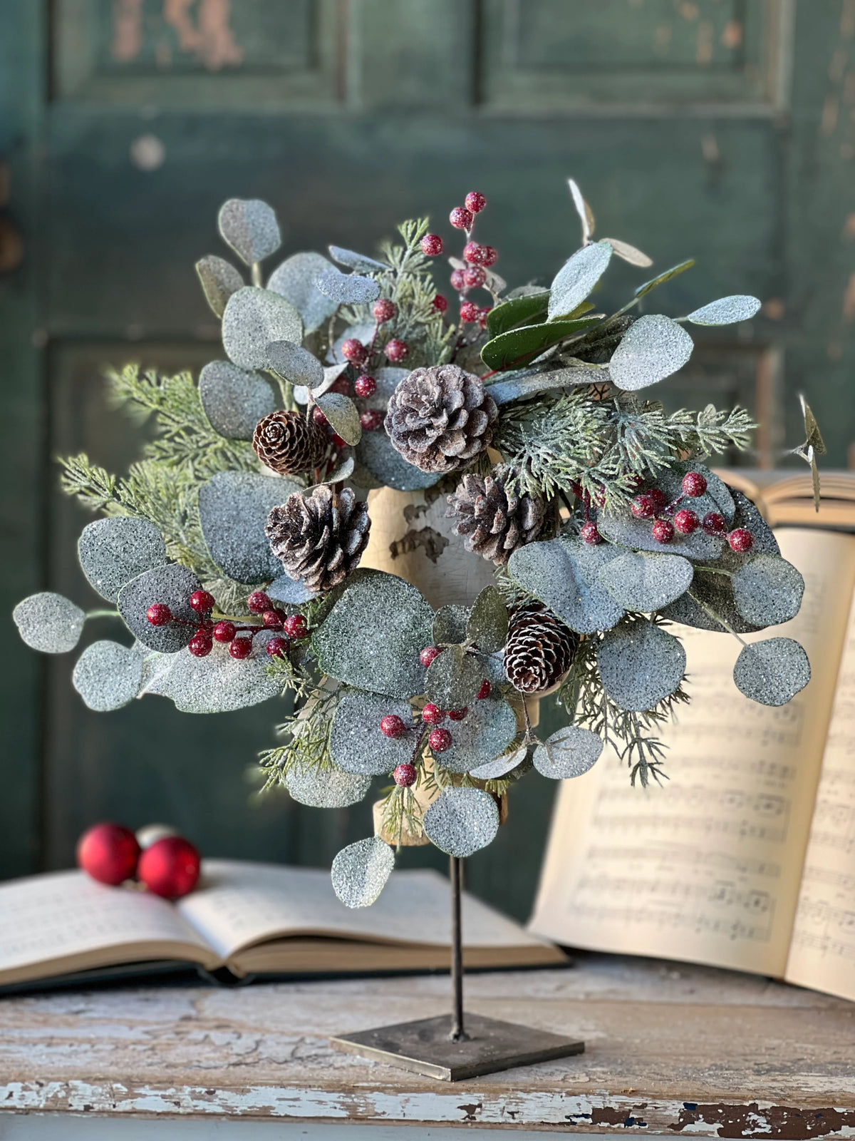 Frosted Eucalyptus &amp; Berry Ring | 13&quot;