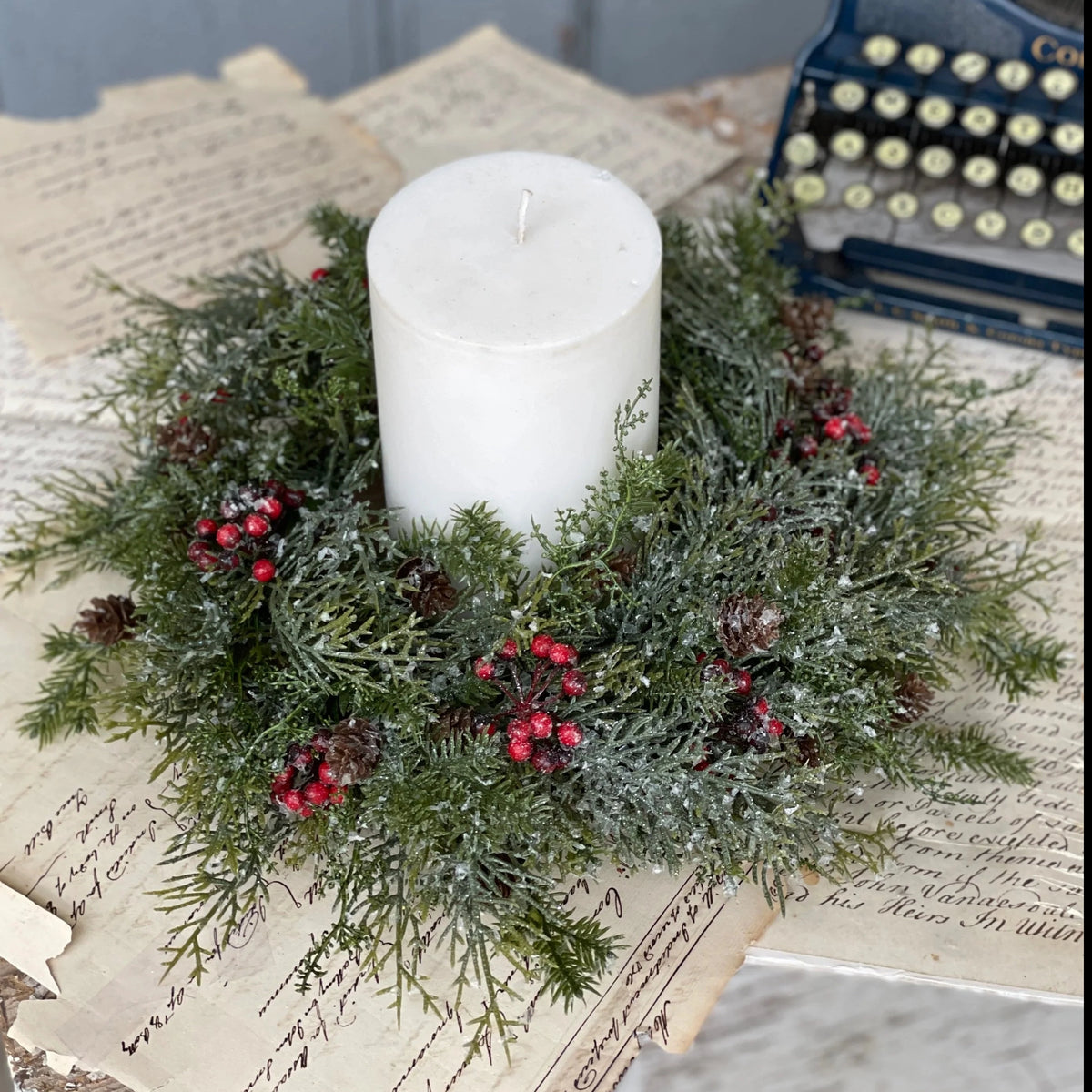 Frosted Berry Candle Ring | 14&quot;