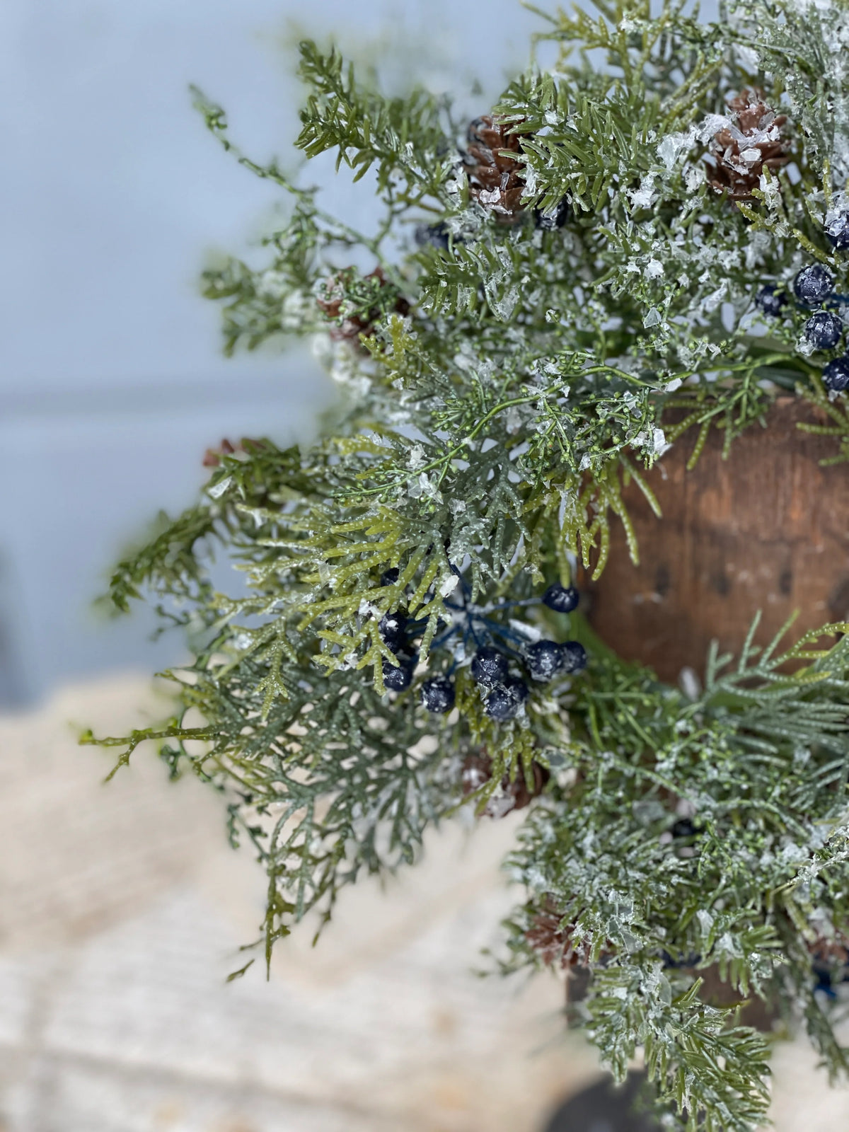 Frosted Berry Candle Ring | 11&quot;