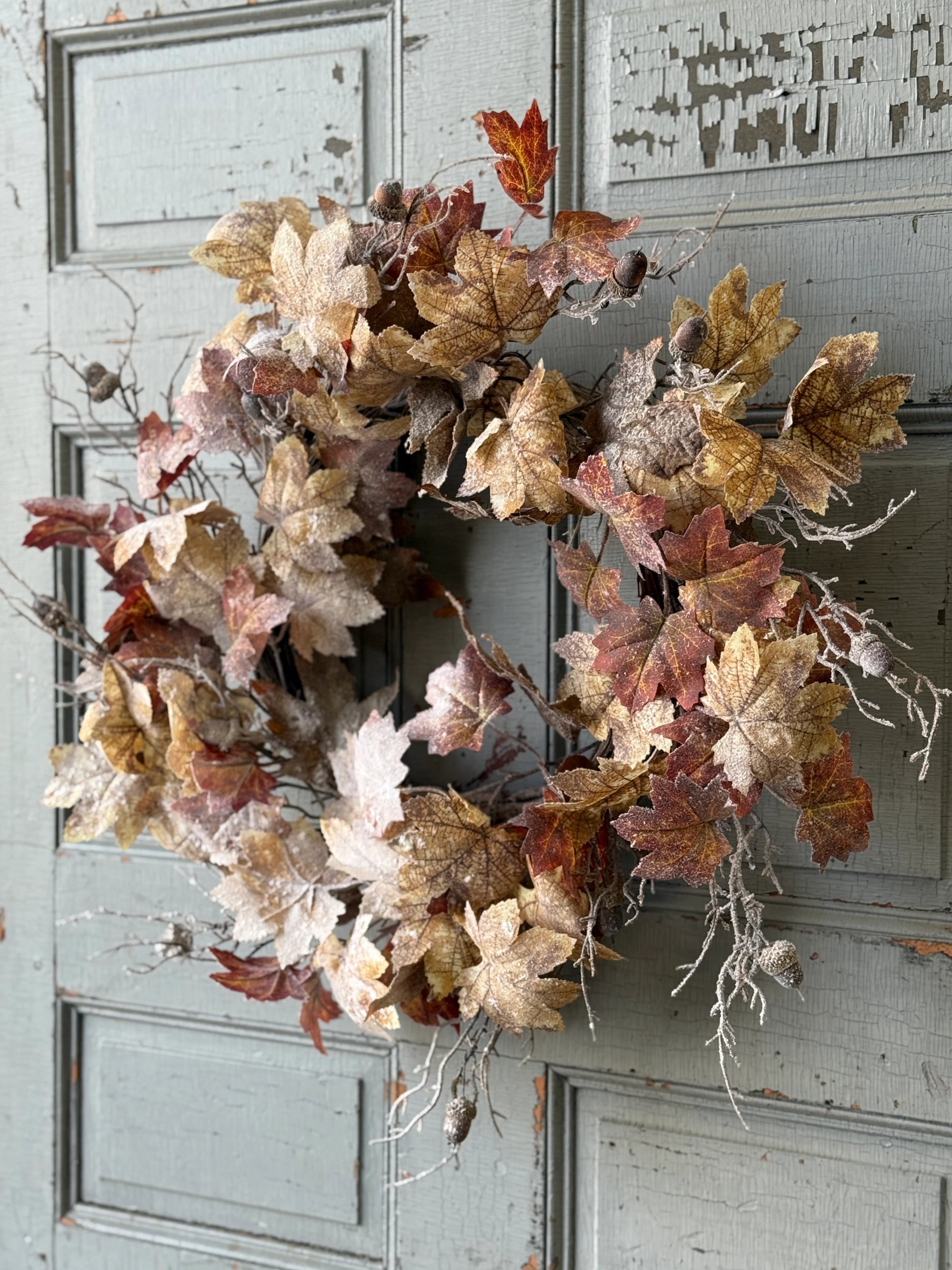 Frostbound Leaves Wreath | 22"