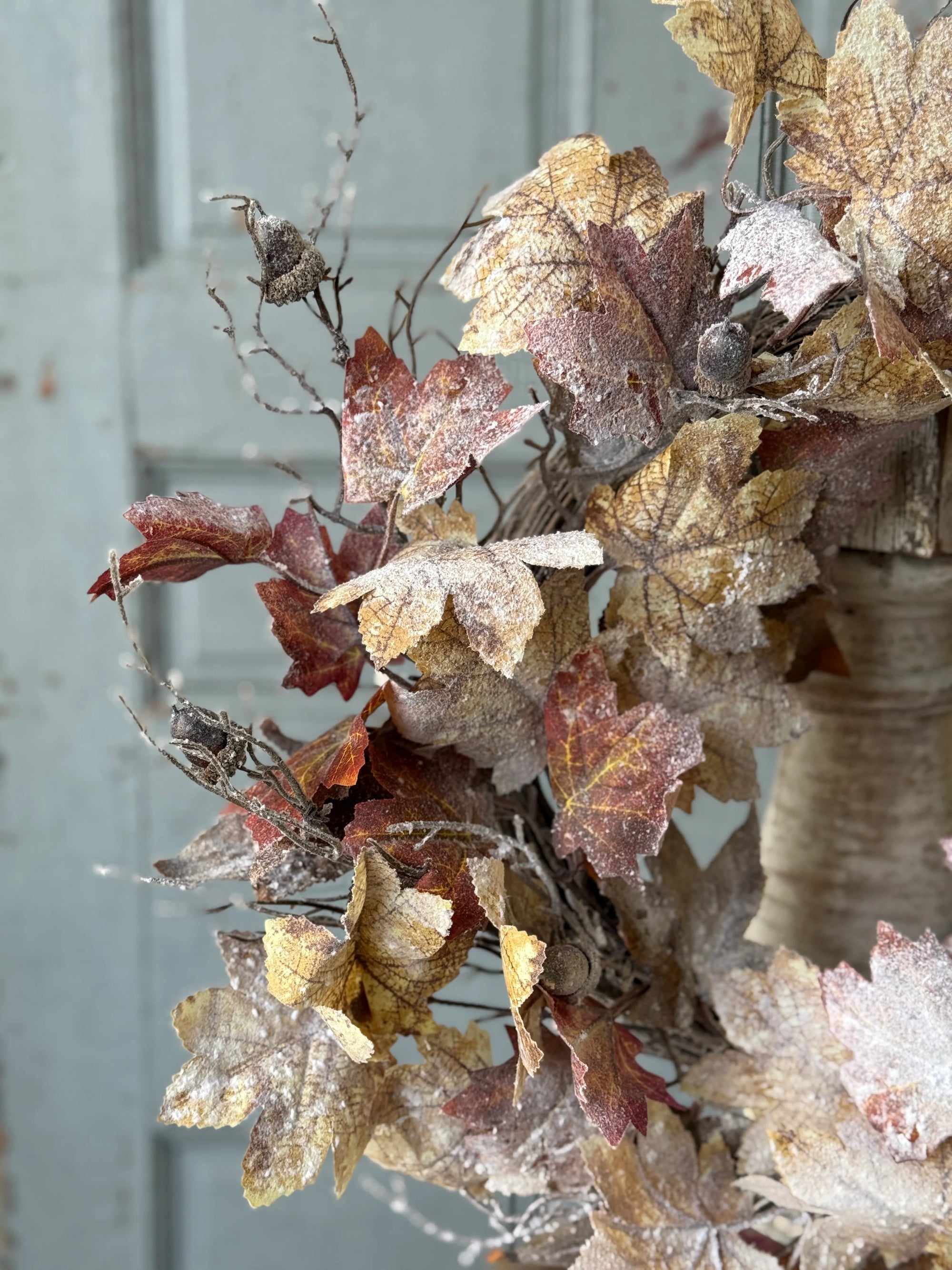 Frostbound Leaves Wreath | 22"