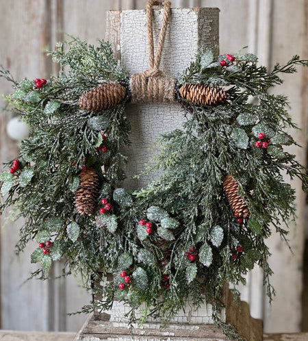 Holly Hill Cedar Hanging Wreath | 20&quot;