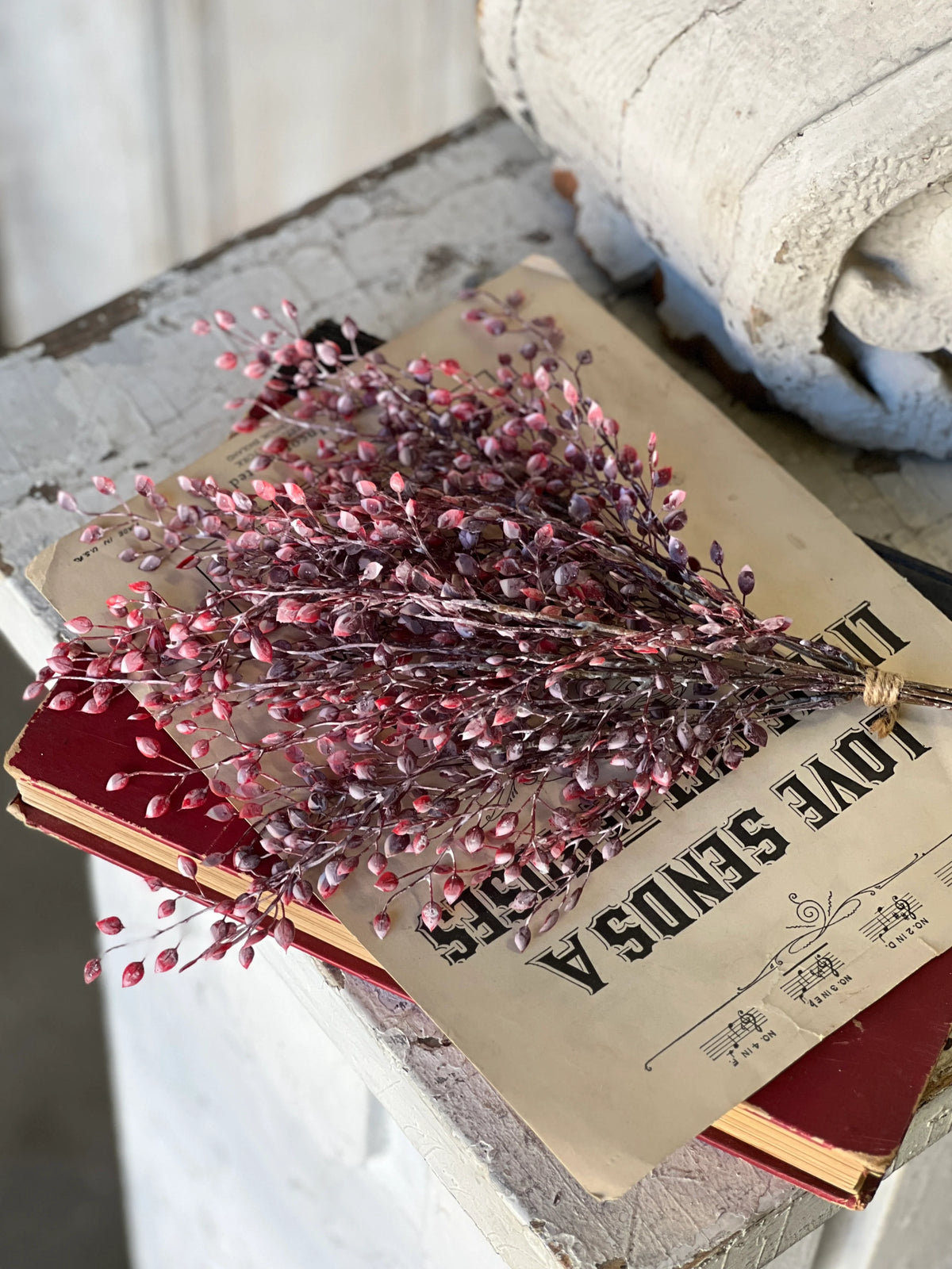 Snowy Crimson Leaves Stem | 15&quot;