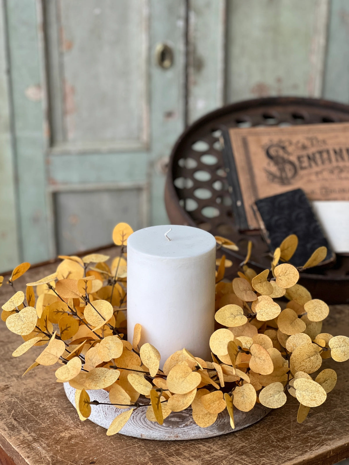 Harvest Eucalyptus Penny Leaf Ring | Mustard | 16&quot;