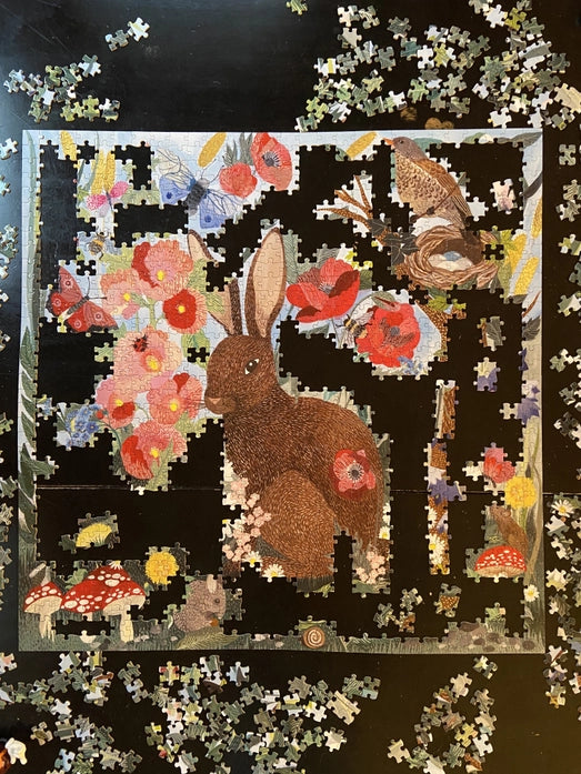 Poppy Bunny | 1000 Piece Puzzle