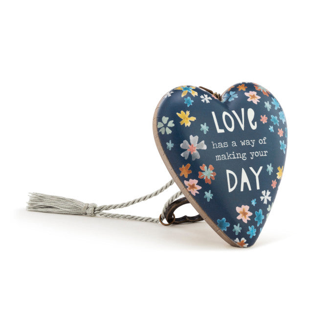 Love Has a Way of Making Your Day | Art Heart