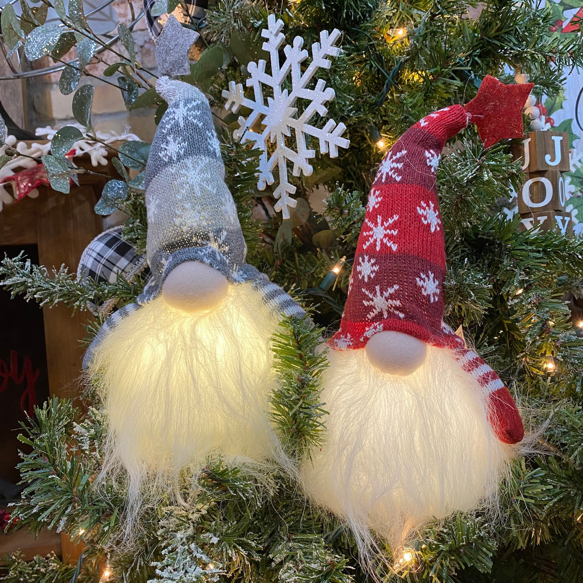 Snowflake Hat Gnome | Lighted | 11&quot;