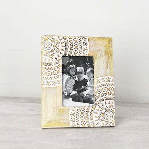 Carved Lacey Photo Frame | 4x6&quot; | Wood